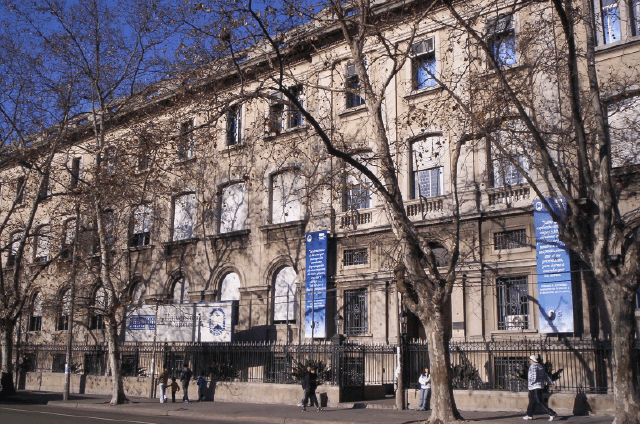 Universidad Católica del Uruguay - Fachada Edificio