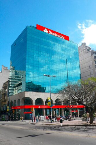 Automatización de Procesos en el Banco Santander Uruguay con INTEGRADOC